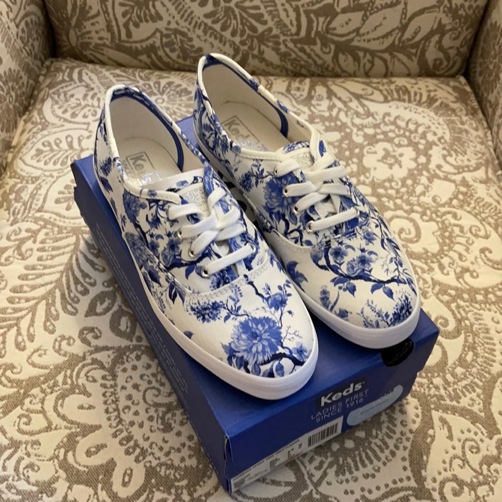 Women’s Blue Toile Keds